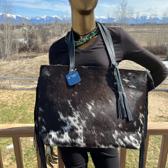 Handbags - 💕💕Genuine Cowhide & Leather Tote Fringe Travel Boho Bag Western New Cowgirl